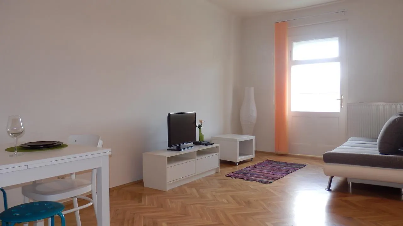 Jecna Holiday Apartments 프라하